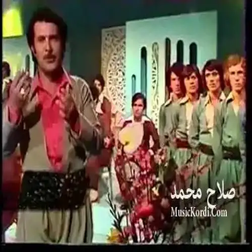 ره‌فیقان من وا روییم له لاتان